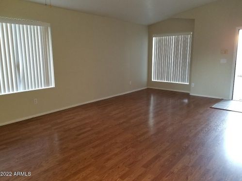 11844 45th St, Phoenix AZ  85044-2429 exterior