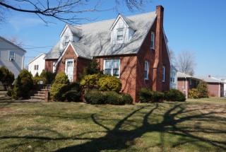 226 Cherry St, Carteret NJ  07008-1742 exterior