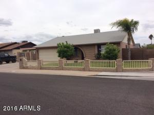 2839 Michelle Dr, Phoenix AZ  85053-1732 exterior