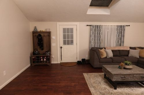 240 Prospect St, Royalston MA 01331-2317 exterior