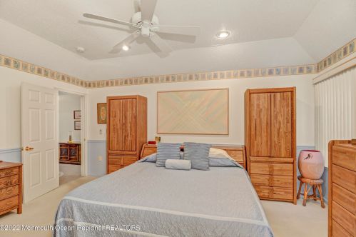 68 Merion Ln, Jackson Twp NJ 08527-3996 exterior