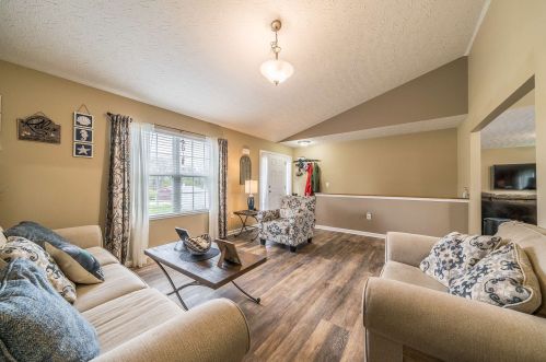 640 Tower Dr, Verona KY 41092-8173 exterior