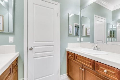 191 Wild Lilac, Irvine CA  92620-2831 exterior