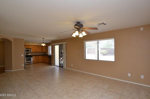 20813 39th Way, Phoenix AZ  85050-4844 exterior