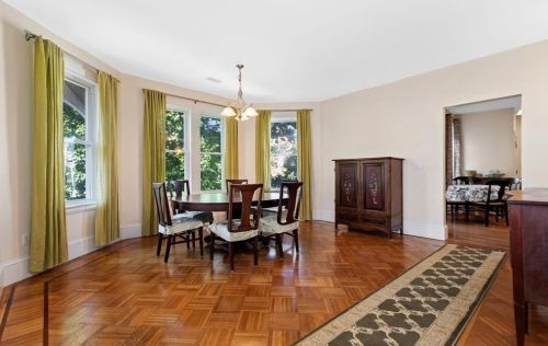 47 Washington St, Newton MA 02458-1450 exterior