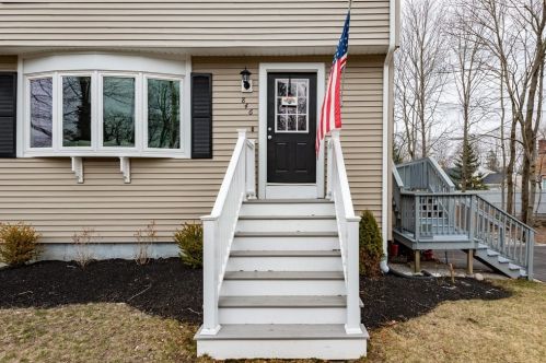 846 Front St, Weymouth MA  02190-1806 exterior