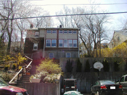 238 Austin St, Newton, MA 02465-2501