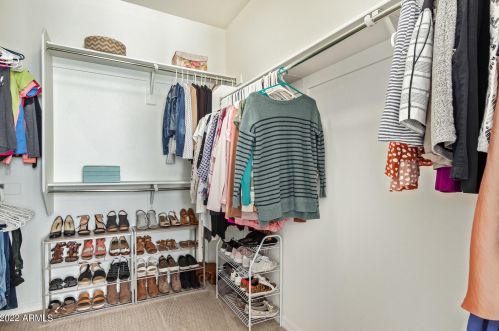 21618 39th Ter, Phoenix AZ  85050-4911 exterior