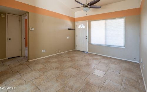 4026 Carson Rd, Phoenix, AZ 85042-6375