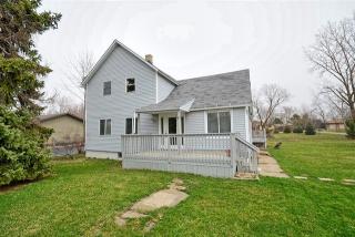 621 4th St, Lemont, IL 60439-4113