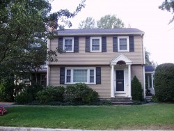 49 Staniford St, Newton, MA 02466-1108