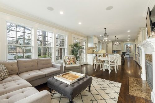 115 Aspen Ave, Newton MA 02466-3022 exterior