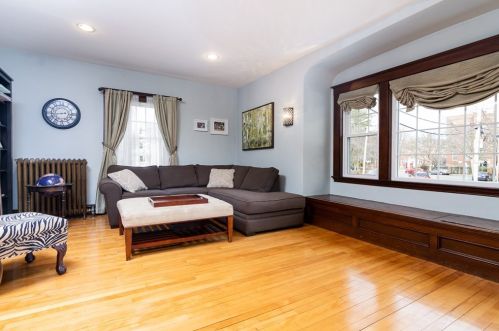 124 Elm Ave, Quincy MA 02170-2939 exterior