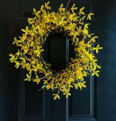 27 Enaya Cir, Worcester, MA