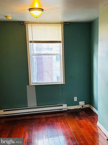 917 16th St, Philadelphia PA  19146-2142 exterior