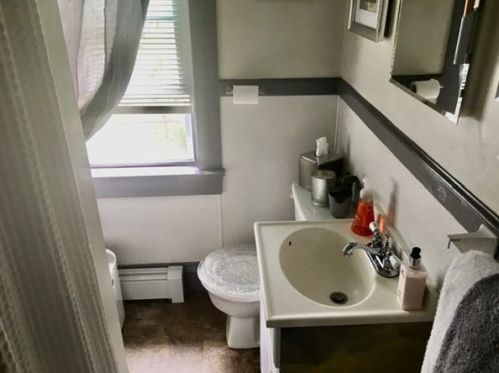 187 Crapo St, New Bedford MA 02744-1027 exterior