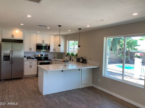 17222 34th St, Phoenix AZ 85008-3819 exterior