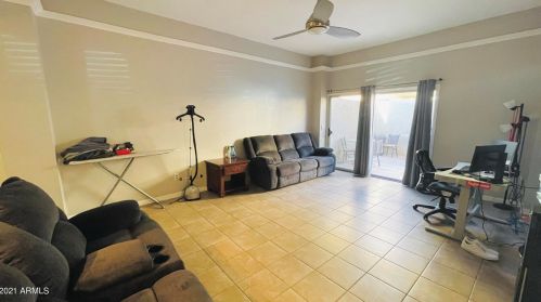 2955 29 St, Phoenix AZ 85032-3726 exterior