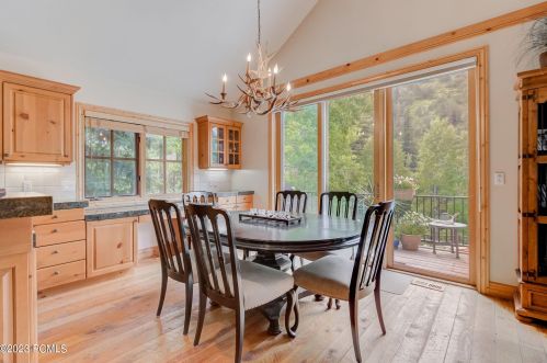 7794 Pinebrook Rd, Park City UT 84098-5348 exterior