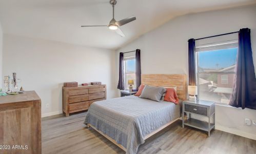 17806 13 Pl, Phoenix AZ 85014-1119 exterior