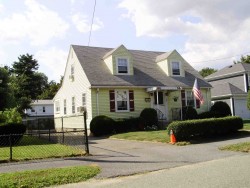 9 Bemis Rd, Newton, MA 02460-1204