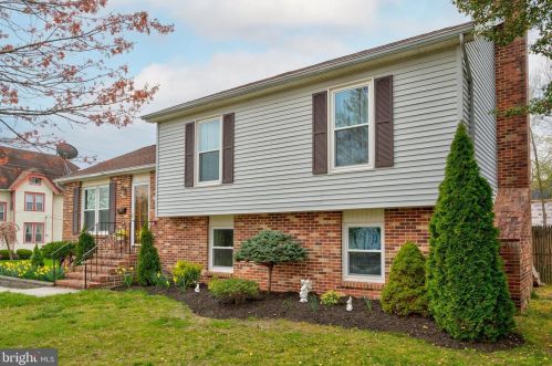 1157 Mantua Pike, West Deptford NJ 08097-1229 exterior