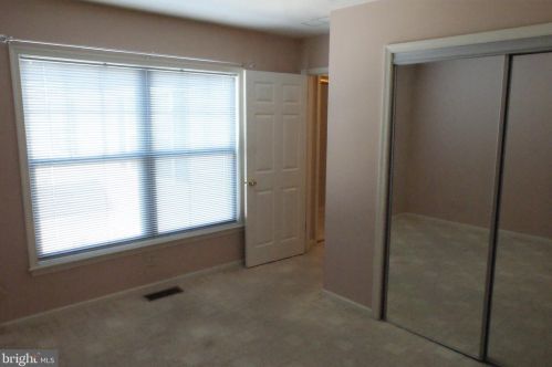 30 Caraway Ct, West Deptford NJ 08086-2407 exterior