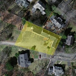 112 Dedham St, Newton MA  02461-2136 aerial view