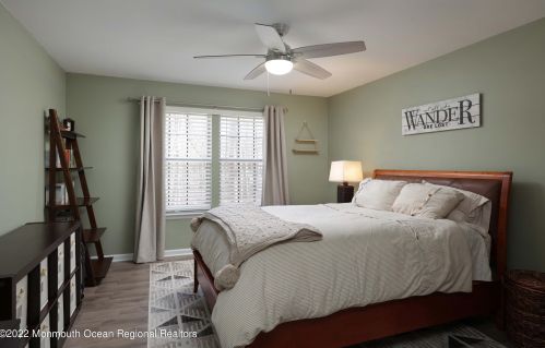 108 Bluebell Dr, Jackson Twp NJ 08527-4110 exterior