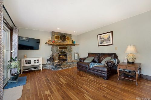 10438 Christopher Dr, Conifer CO 80433-8820 exterior