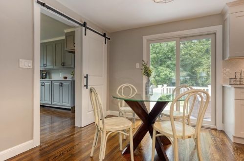 14 Harvard Ave, Burlington MA  01803-1336 exterior