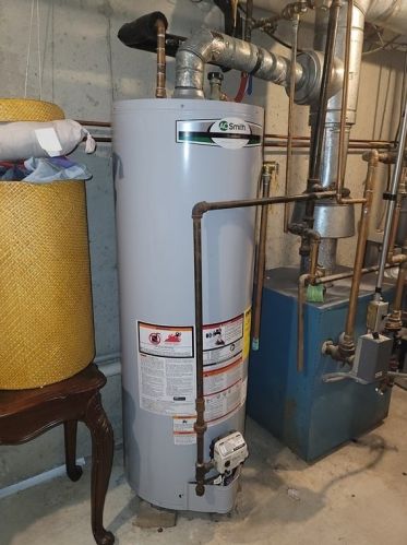 103 Howard St, Lawrence MA 01841-2904 exterior