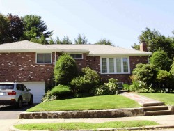 61 Donna Rd, Newton, MA 02459-2804