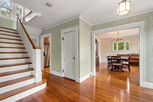 59 Carlton Rd, Newton MA 02468-1916 exterior