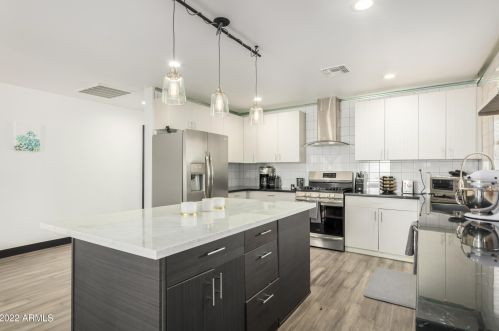 3819 4th St, Phoenix, AZ 85012-2023