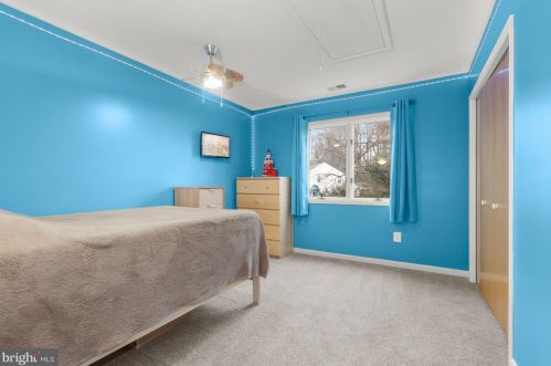 9757 Polished Stone, Columbia MD 21046-2802 exterior