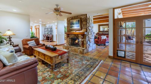 9416 47 St, Phoenix AZ 85028-5204 exterior