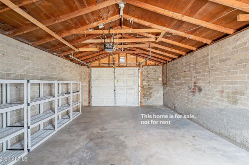 1502 Edgemont Ave, Phoenix AZ 85035-1916 exterior