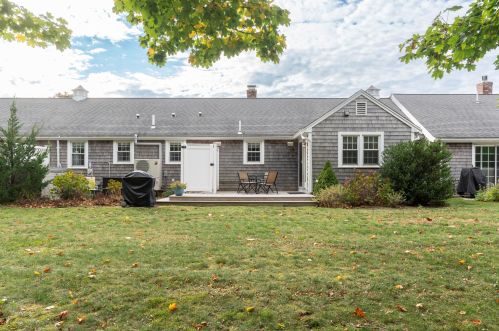 49 Toms Way, Chatham MA 02633-1056 exterior