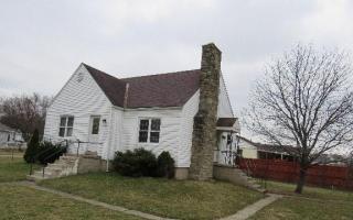 4875 Ridge St, Columbus, OH 43207-4854