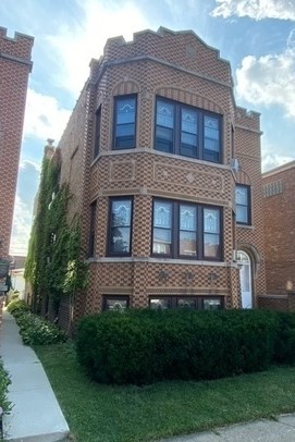 1809 Kenilworth Ave, Forest View, IL 60402-1614