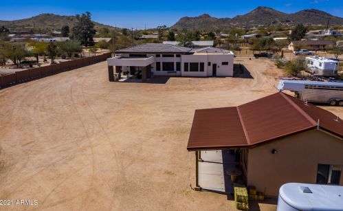 35205 3rd Ave, Phoenix AZ 85027-5908 exterior