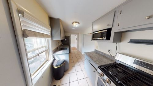 390 Bridle Path, Worcester MA  01604-1353 exterior