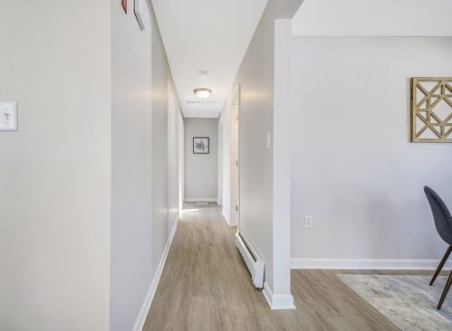 79 Valmor St, Worcester MA 01604-2447 exterior