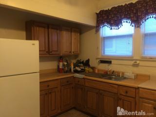 3002 River Park Dr, Louisville KY  40211-3340 exterior