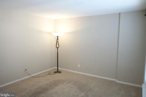 30 Caraway Ct, West Deptford NJ 08086-2407 exterior