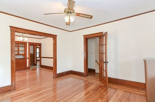 49 Reed Ave, Everett MA 02149-3940 exterior