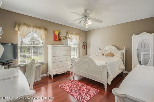 22 Palamino Dr, Jackson Twp NJ  08527-1382 exterior