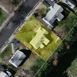 129 Spiers Rd, Newton MA  02459-3716 aerial view