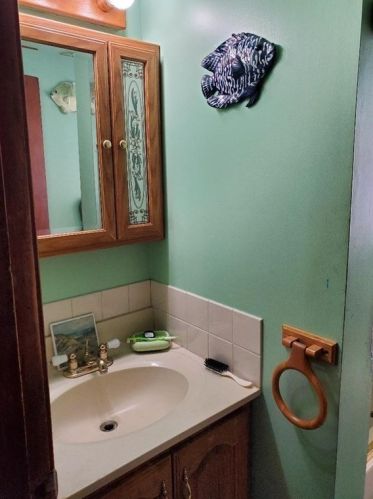 90 Whitman St, New Bedford MA 02745-5243 exterior